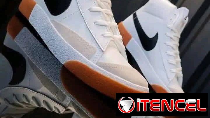 Tenis Nike