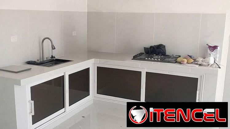 Marquetería de Aluminio y Cristal [ Puertas ,Ventanas ,Bajos de Mesetas ,Paños Fijos ,Mamparas de Baño entre otras cosas