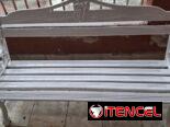 Banco de aluminio fundido