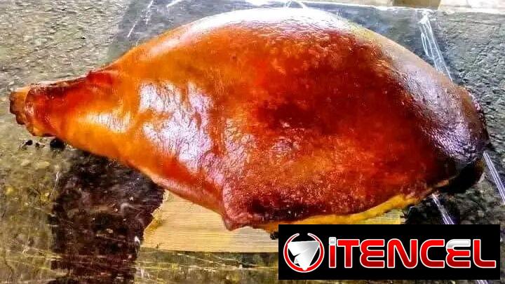 Pernil asado de cerdo para 25-30 comensales