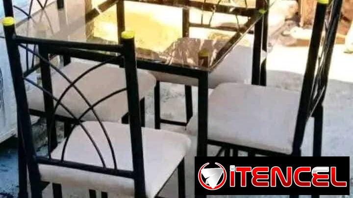 Varios modelos de Comedores