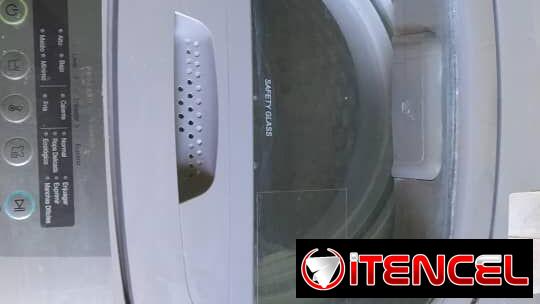 LAVADORA DAEWOO AUTOMÁTICA DE 10 KG EN PERFECTO ESTADO. COMO NUEVA. 300 CUP.