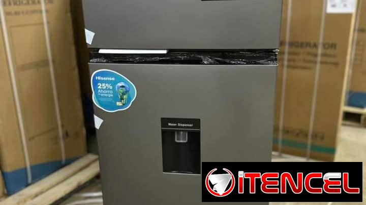 Frío HISENSE de 7.27 pies con dispensador de agua nuevo en su caja con garantía ✅️