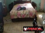 Casa en 10 de Octubre biplanta 3 cuartos placa libre 12 000 USD