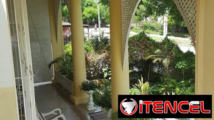 ‼️En venta‼️Hermosa casa independiente en el Vedado(325m²)construida en 1940‼️