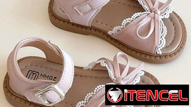 Sandalias de niña
