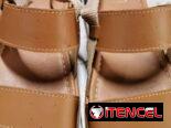 Sandalias de piel para mujer.