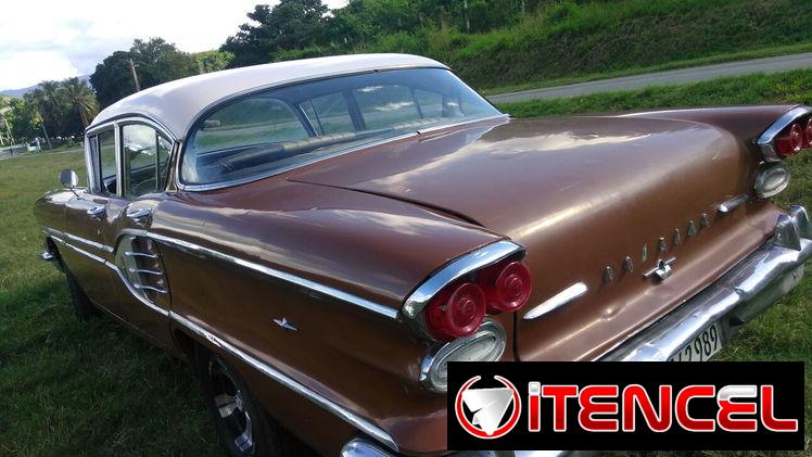 Vendo o hago negocio Pontiac 1958