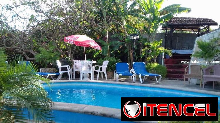 Espectacular casa de renta ,playa de Guanabo ,piscina con recirculación , 3 habit climat , PANELES SOLARES, 52463651, R