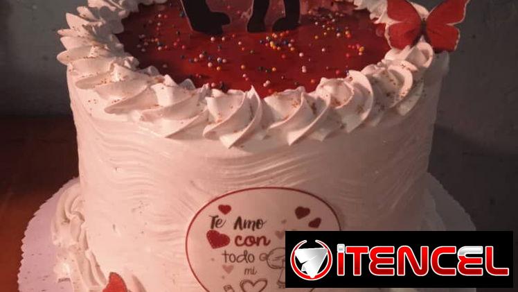 Ricos cakes de chocolate y crema de mantequilla