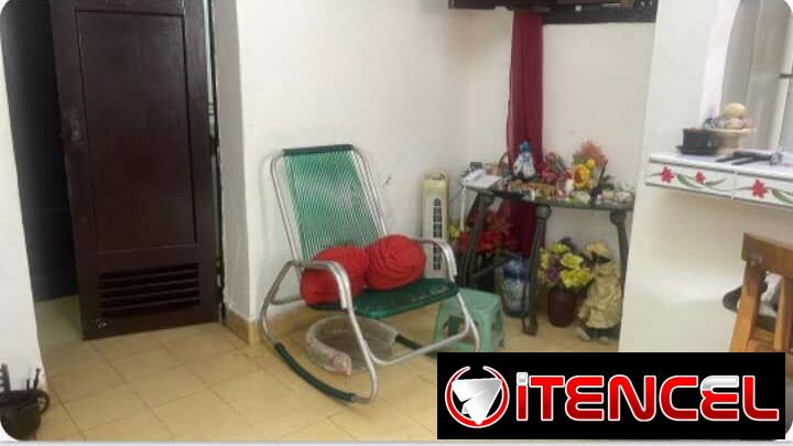 Se vende apto capitalista 2/4 Garaje vedado 5ta y 10