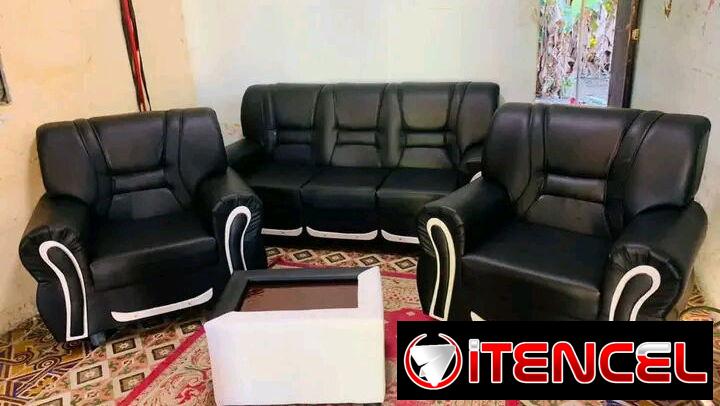Juego de sala disponible