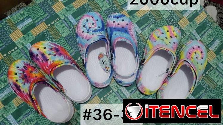 Chancletas y zapatos