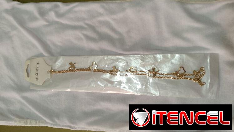 Aretes y anillos
