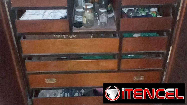Se venden muebles antiguos