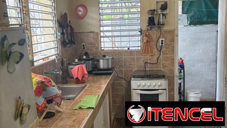 🏡 Casa en venta – Calle Martí interior, La Camagüeyana, La Habana (009)