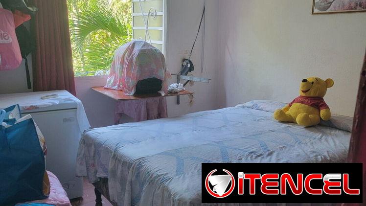 Vendo mi apartamento en 2do piso en el barrio de los inocentes por Santa Catalina y Primelles