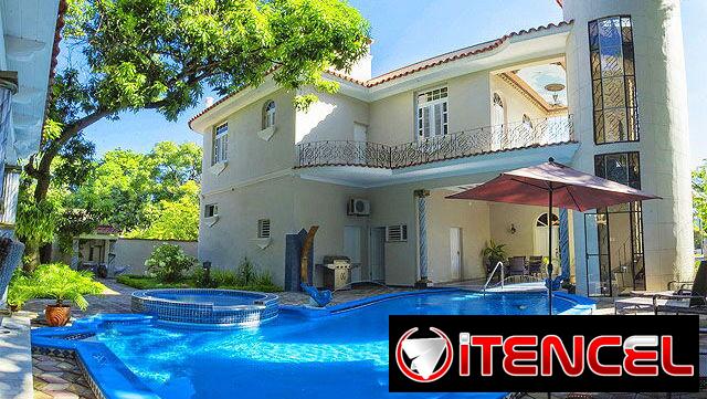 [Villa]piscina + jacuzzi climatizado🔥+7cuartos+Miramar+[Puro Lujo]+ Miramar+Jacuzzi