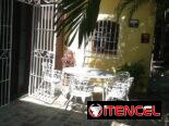 Casa independiente con garaje para dos autos 5 cuartos
