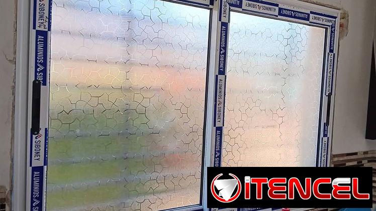 Puertas y ventanas de aluminio y cristal