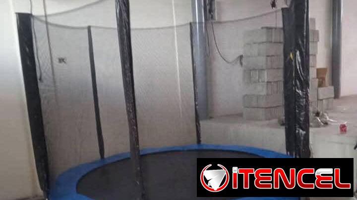 EL MEJOR PRECIOTrampolines de 8 pies 2.60m de diámetro x 1.55m de altura de la malla Nuevo en su caja