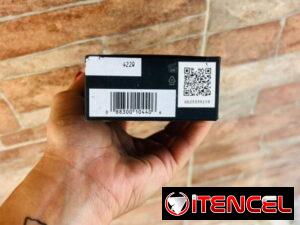 5da6a9a52d58728124d2e7b1344377fca0e4d6a61b70faab8456a8cdc333a562-1
