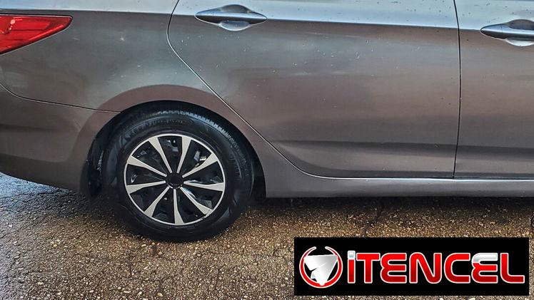 ////SE VENDEN 4 LLANTAS DE HIERRO DE HYUNDAI ACCENT NUEVAS R14 CON SUS TAPAS DE RUEDA RIN 14/////
