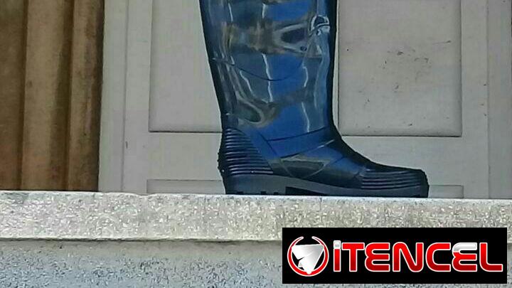 BOTAS DE GOMA, PARA AGUA.