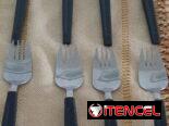 SE VENDEN CUCHARAS Y TENEDORES