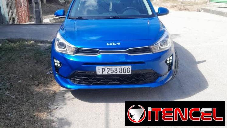 Vendo o negoceo Kia rio del 2023 en vin y circunvalación edición limitada 30 mil kilómetros