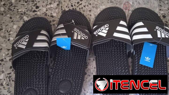 Chancletas adidas