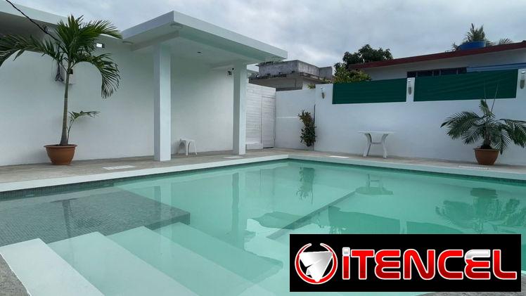 Casa de alquiler en playa Guanabo con piscina y planta eléctrica!