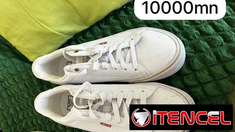 Vendo estos tenis nuevos soy de playa