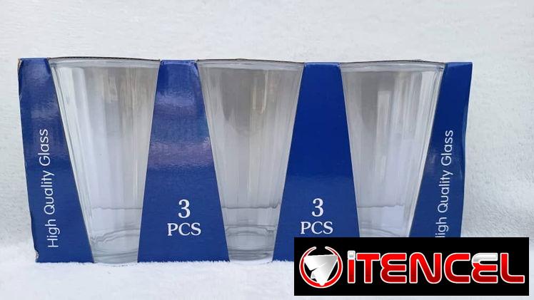 Set de vasos de vidrio (3 piezas) 🥤✨Excelente regalo: medianos y altos. Algo fino. WhatsApp 56249037
