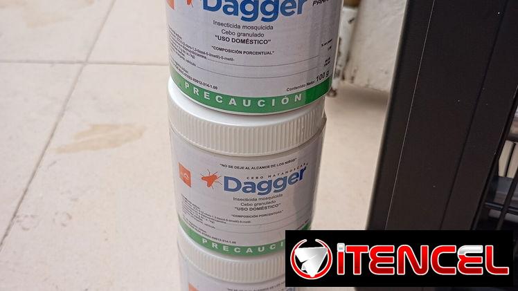Vendo lámpara mata moscas y mosquitos 120 USD  veneno Dagger para moscas Dagger 20 USD veneno de ratones y cucarachas