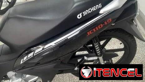 Moto semi automática 110cc 4T  Jincheng directo a chapa , 50km por litro , ☎️ 50127151