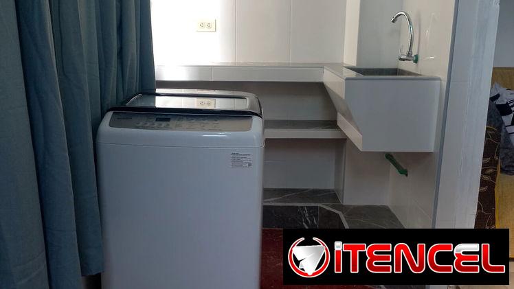 SE RENTA APTO PRIVADO DE UNA HABITACIÓN EN EL VEDADO, TERCER PISO. 54026428