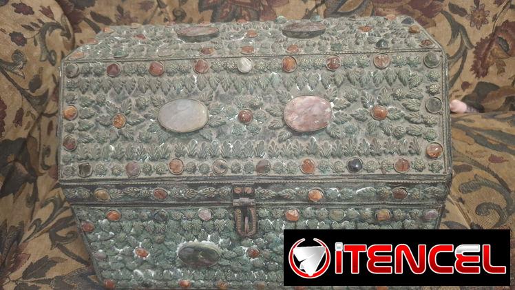 En venta cofre antiguo buen precio