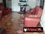 Oportunidad única en Miramar Playa! Apartamento tipo casa independiente de dos plantas, con excelente ubicación !!!