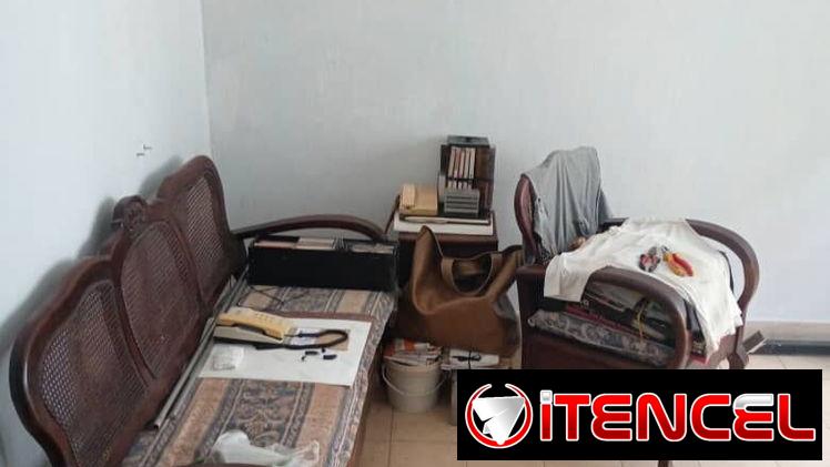 🏠 Venta de apartamento en El Vedado. Tiene una ubicación muy céntrica. 💡Luz y agua 24 horas