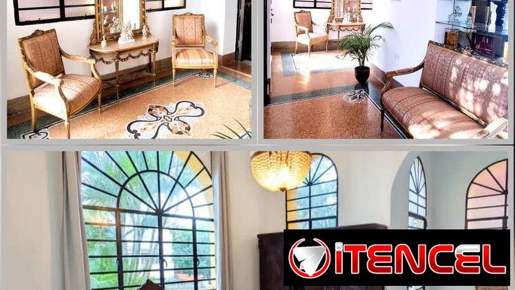 Cod. Z – Villa de Lujo en Vedado con Piscina y 4 Suites