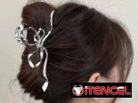 Pellizcos de diversos modelos de  Metal color plateado con perla blanca 12. 5 cm Grande