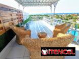 Reserva casa con piscina, billar, mirador, terraza para 15 personas en Guanabo con días disponibles