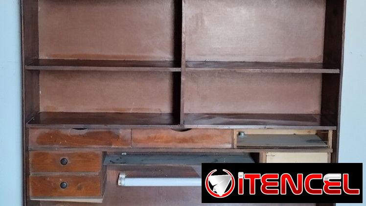 Multimueble de dos módulos con librero