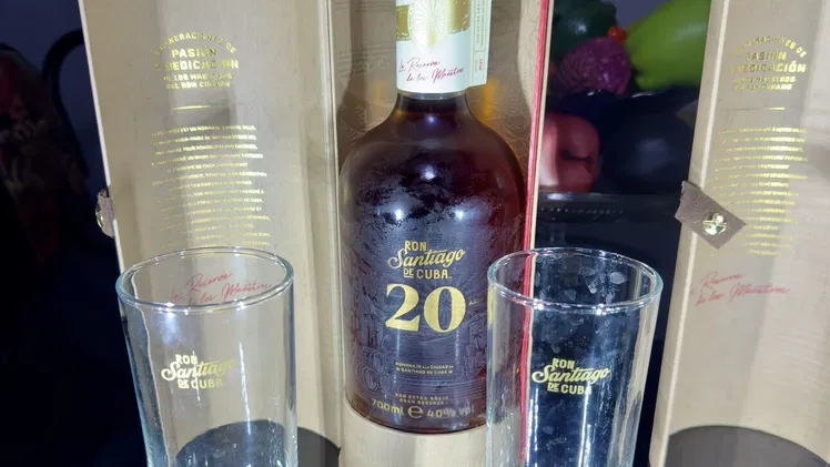 Ron Santiago 20 años
