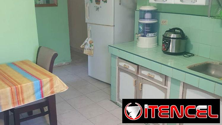 Ofertaaaa dos casas con entradas independientes y todo adentro, llegar y vivir. Posibilidad de. Parqueo de carro!!!