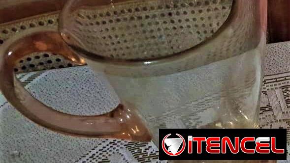 Vendo jarra y tres tazas antiguas en perfecto estado
