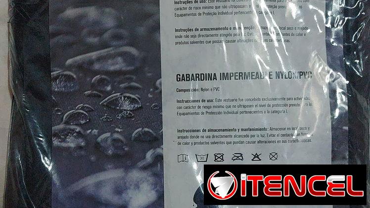 Capa Gabardina impermeable de Nylon/PVC. Buenas Calidad!