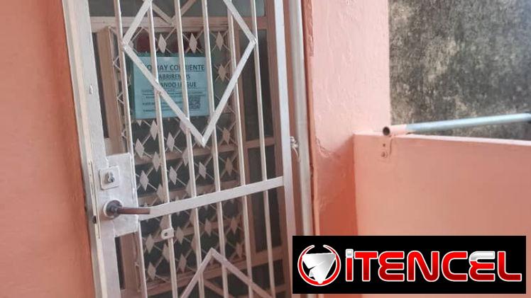 🌟OFERTA🌟APTO DE 2/4 –  APARTAMENTO BONITO EN BUENA ZONA – NO HAY QUE HACERLE NADA – EN 13000 USD