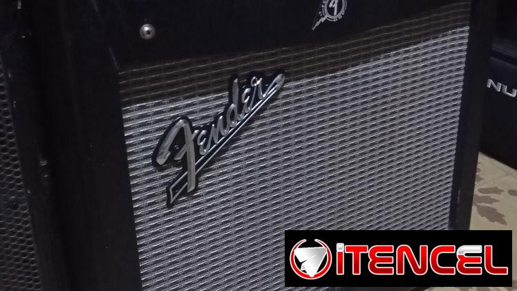 Amplificador de Guitarra Fender Mustang I V.2